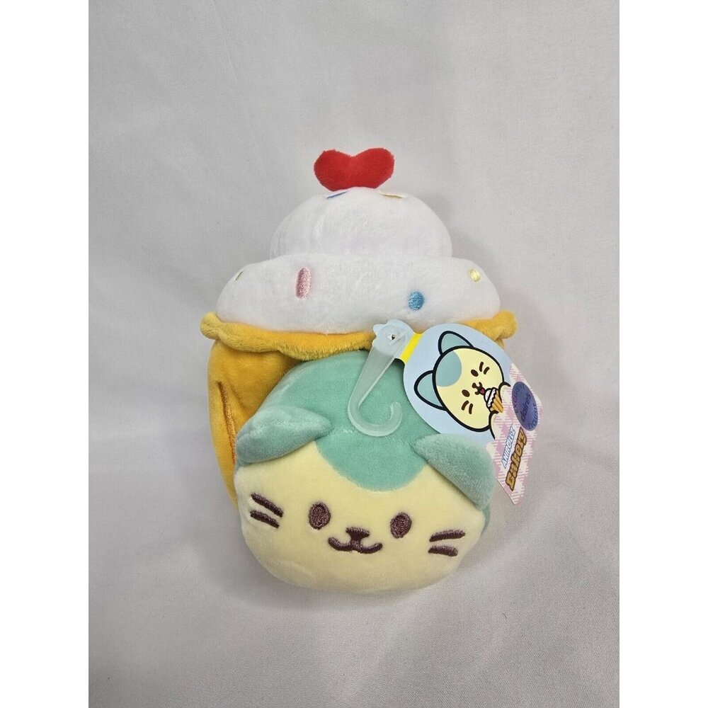 Anirollz Bakery Kittiroll Cupcake 6 Inch Kawaii Mochi NEW NWT Claire’s Exclusive